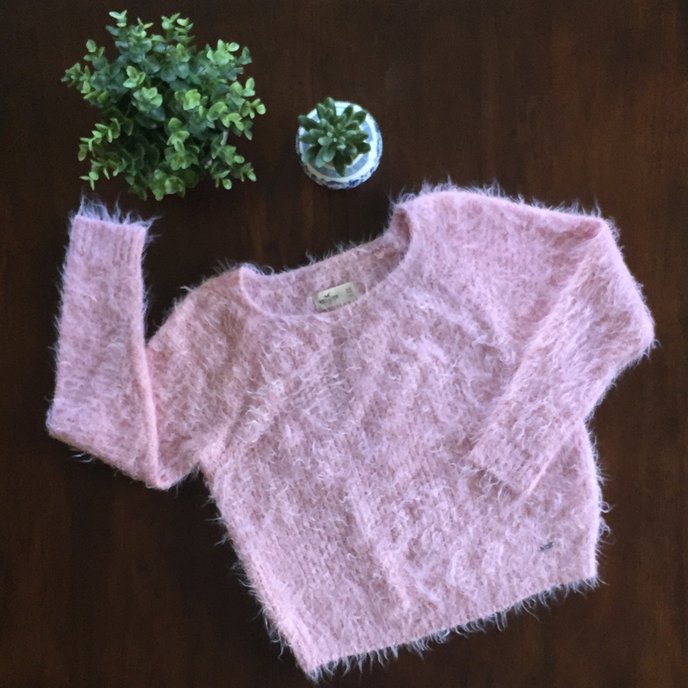 Furry and Soft Dusty Pink Cropped Sweater